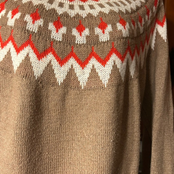 Old Navy sweater - Picture 3 of 6